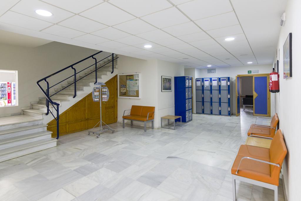 Albergue Inturjoven Sevilla Exterior foto